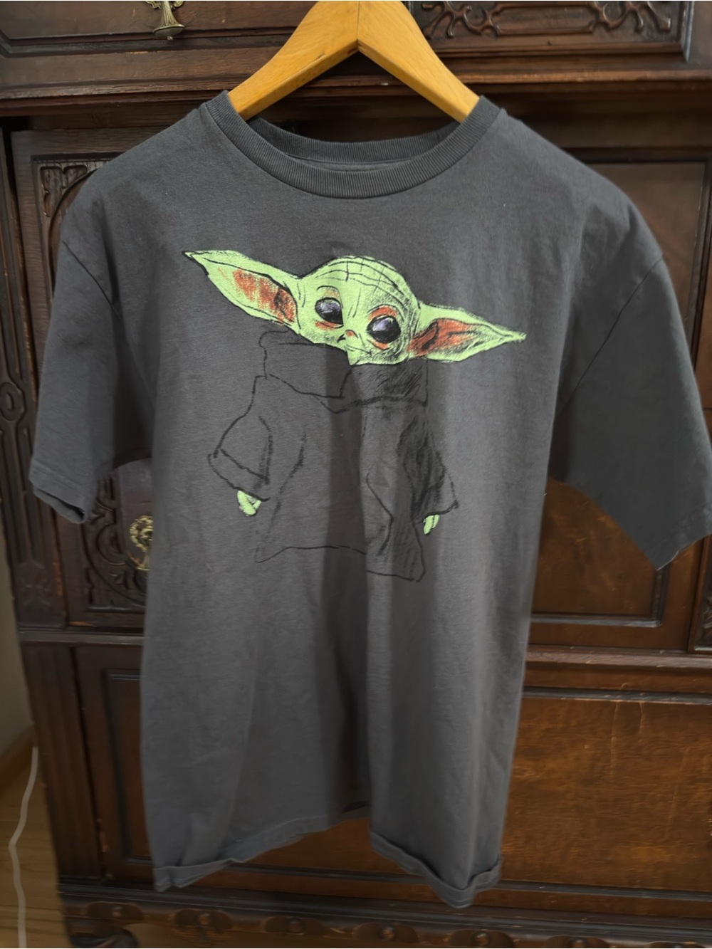 Gray Star Wars 'The Child' Graphic Tee
